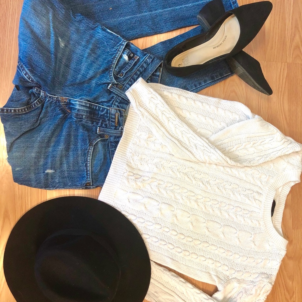 JW style white cable knit sweater